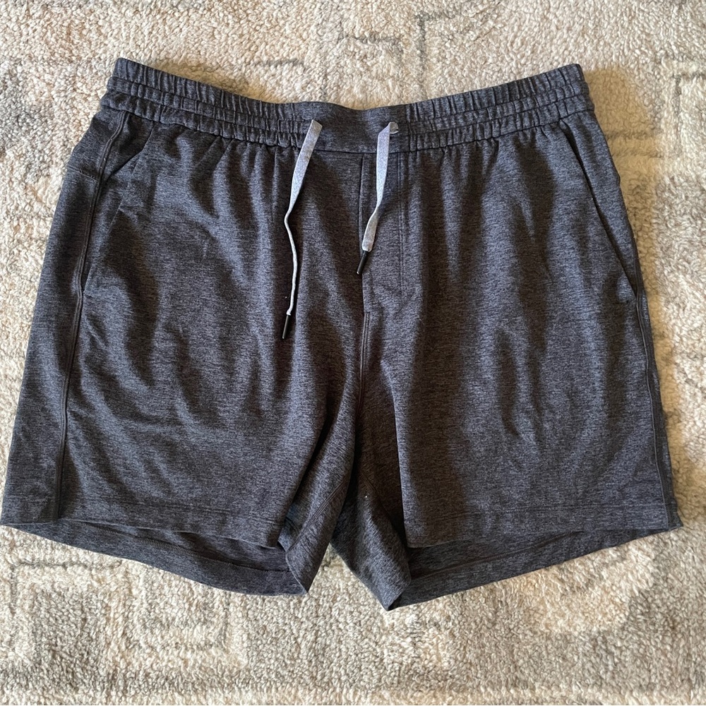Men's Lululemon Soft Jersey Shorts. Size XL.